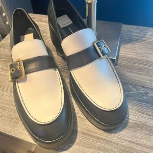 Steve Madden, worn a couple hours, Dolce Vita shoe